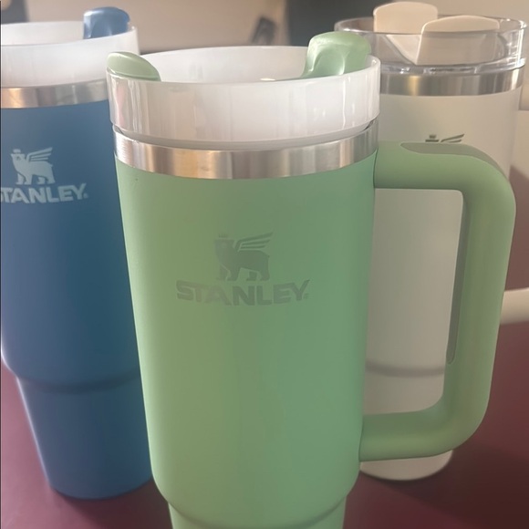 Stanley Insulated Travel Mug Set - Green, White, Blue and Iced Blue - Picture 2 of 10